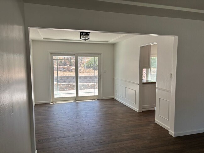 Building Photo - 2315 Bonillo Dr