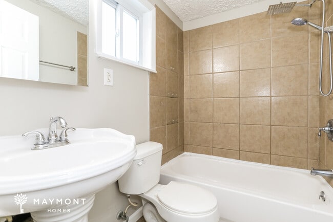 Building Photo - 11482 Fiesta Ct