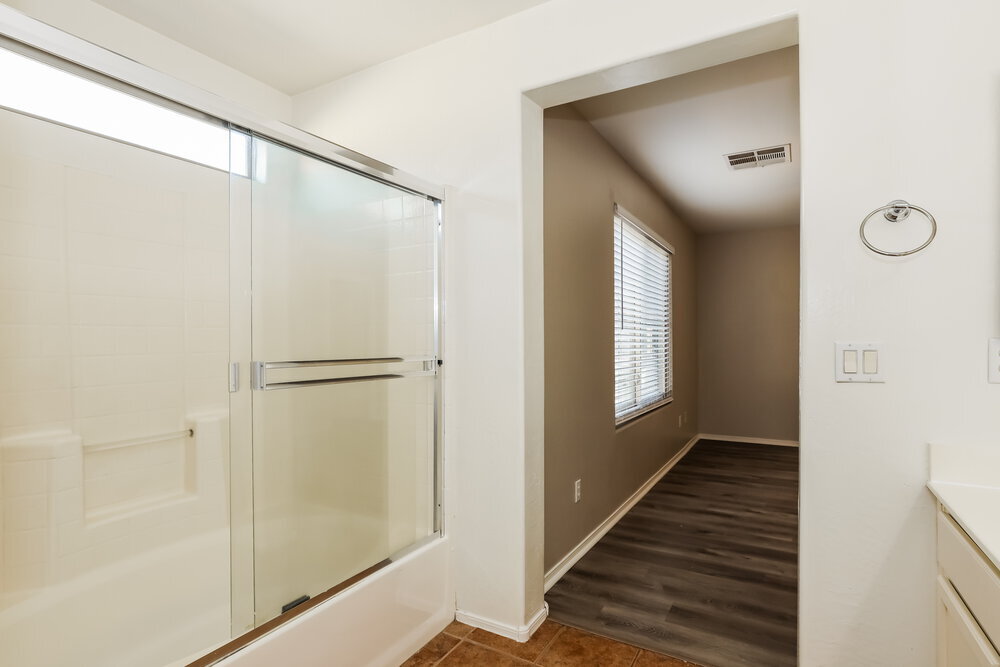 Building Photo - 17378 W Holland Ln