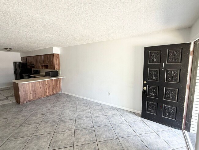 Building Photo - 4980 Spirit Lake Rd