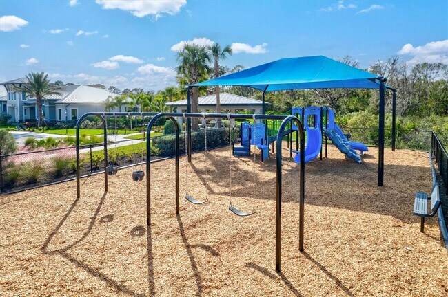 Building Photo - 16235 Pine Mist Dr