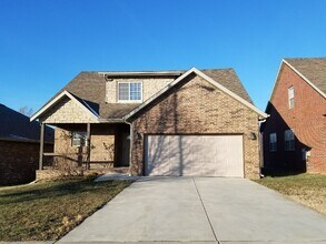 Building Photo - Beautiful all brick 4 bedroom home!