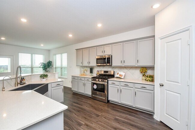 Building Photo - 7806 Muhly Brook Trl
