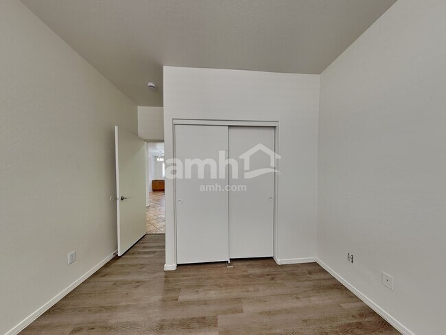 Building Photo - 8211 W Forest Grove Ave