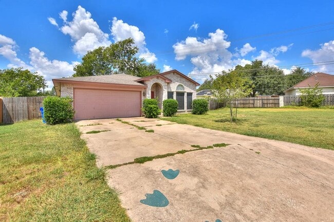 Building Photo - 3007 Crystal Cove