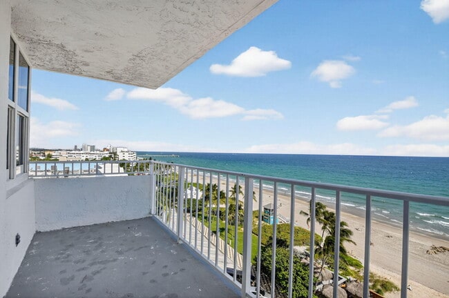 Building Photo - 800 SE 20th Ave