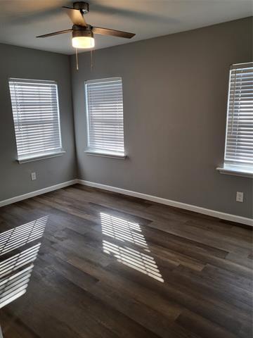 Building Photo - 2009 Sidney St