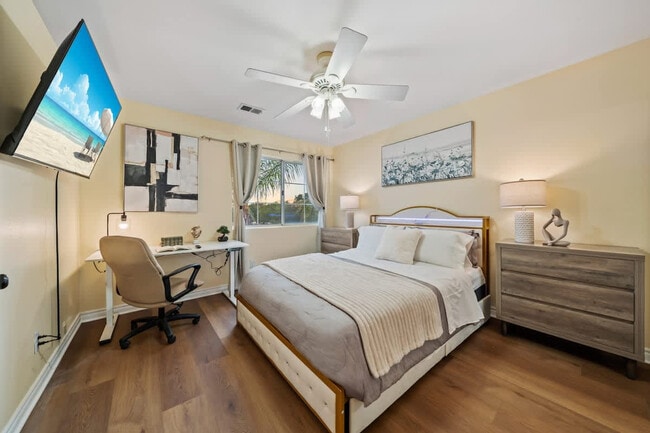 Building Photo - 2003 Pierce Ct