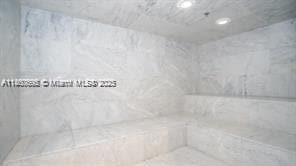 Building Photo - 400 Sunny Isles Blvd