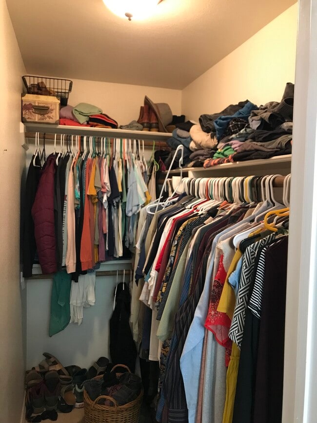 Building Photo - 15637 Finistere St