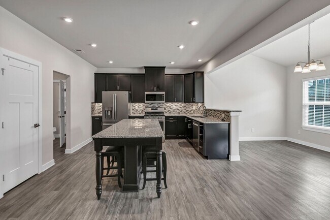 Building Photo - 217 Golden Fluke Dr