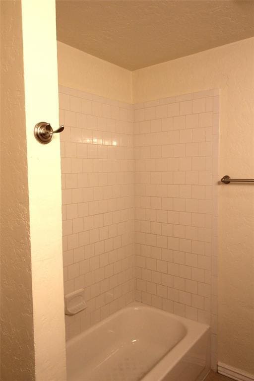 Building Photo - 118 NE 12th St