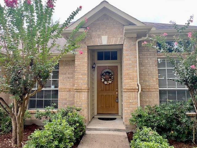 Building Photo - 11535 Oak Lake Park Dr