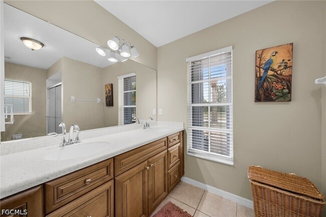 Building Photo - 3505 Surfside Blvd