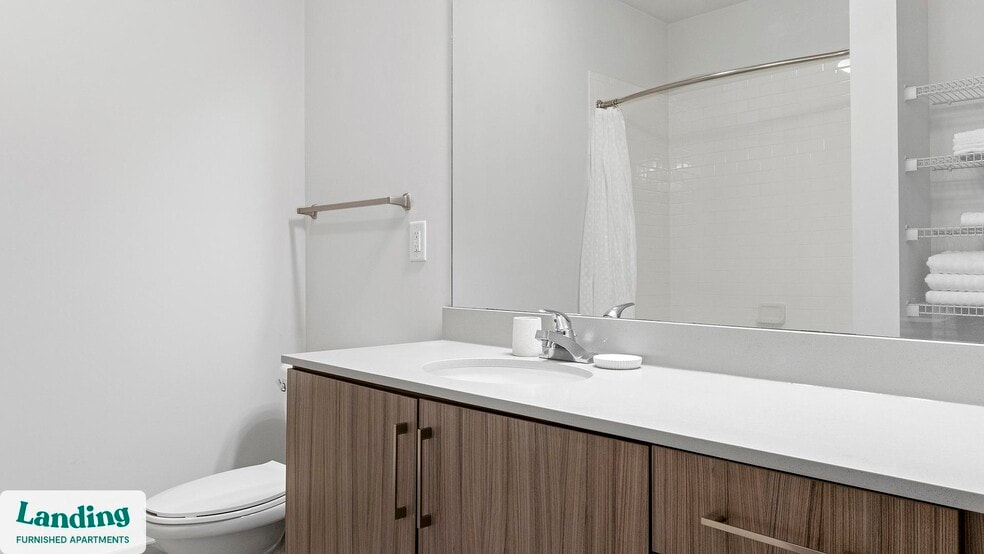 Building Photo - 930 Howell Mill Rd NW