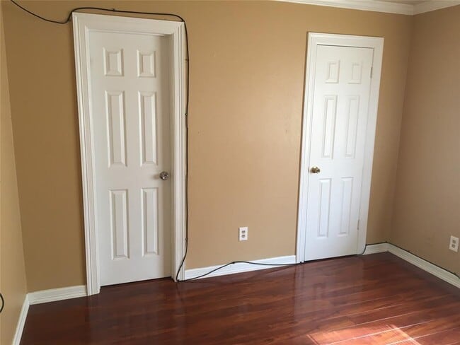 Building Photo - 15310 Reigate Ln