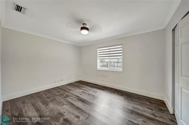 Building Photo - 6401 Crossbow Ct