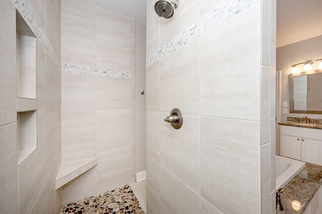 Building Photo - Rental in Landon Green Subdivision