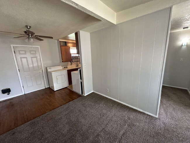 Building Photo - 3423 W Good St