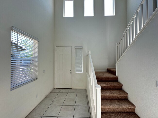 Building Photo - Cassia Patrick & Cimarron