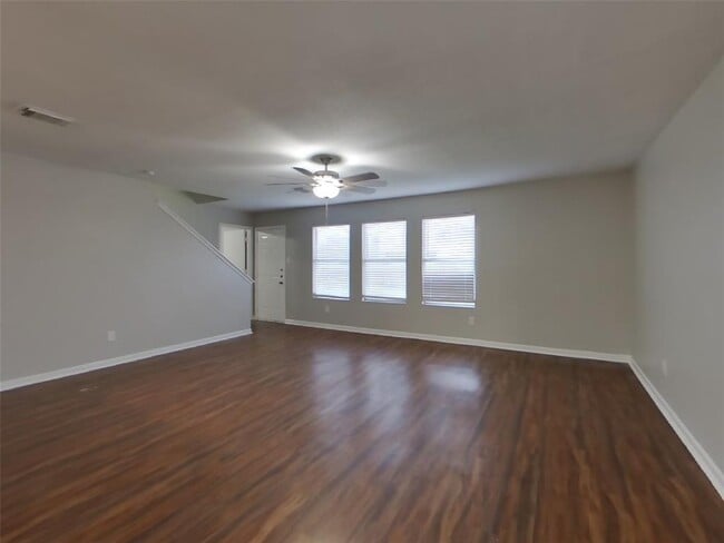 Building Photo - 15322 Acorn Green Ct
