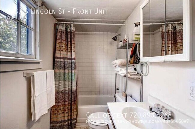 Building Photo - Charming Vintage Retreat: 2BD/1BA Front Un...