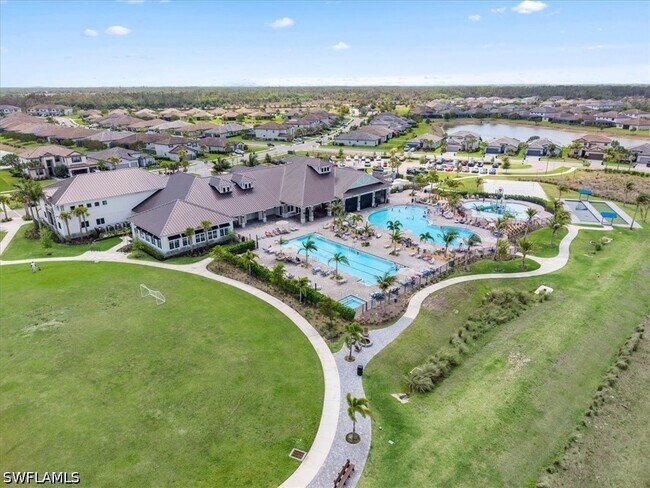 Building Photo - 14470 Secret Garden Cove