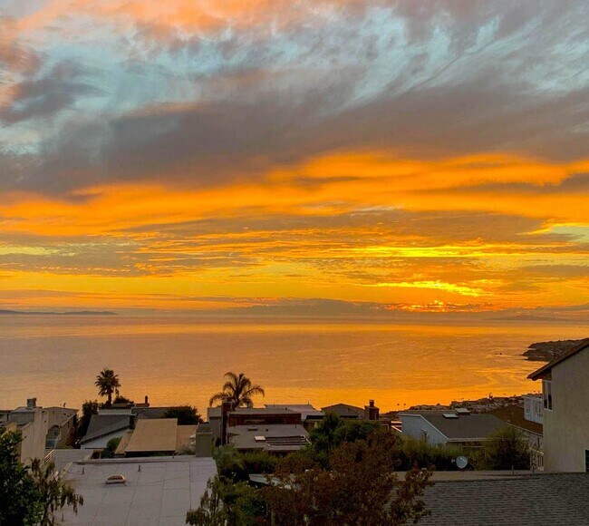 Building Photo - Gorgeous Contemporary Hilltop Laguna Beach...