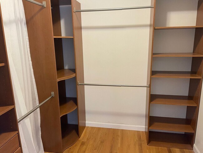 Building Photo - 1488 Westminster St
