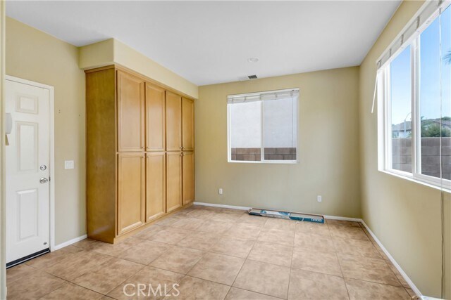 Building Photo - 6352 Lotus St