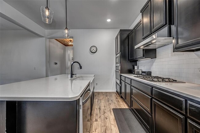 Building Photo - 8516 Gibbs Dr