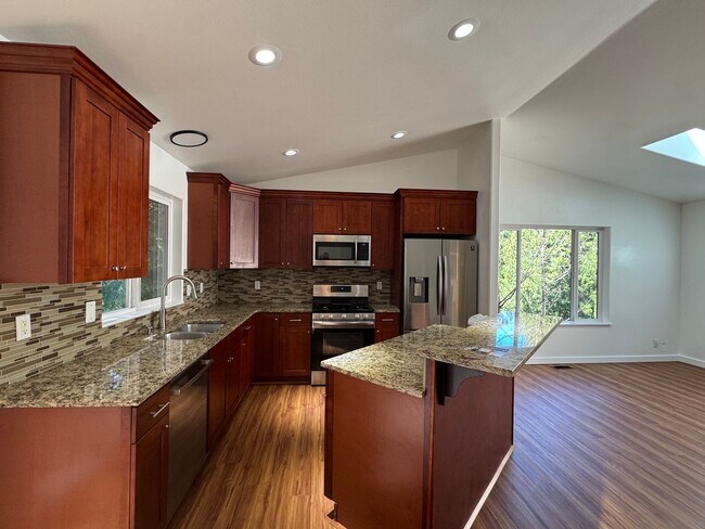 Building Photo - Perez- Sandalwood