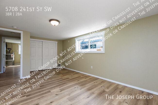 Building Photo - 5708 241st St SW