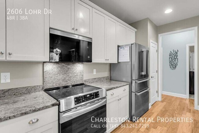 Building Photo - 2606 Lohr Dr