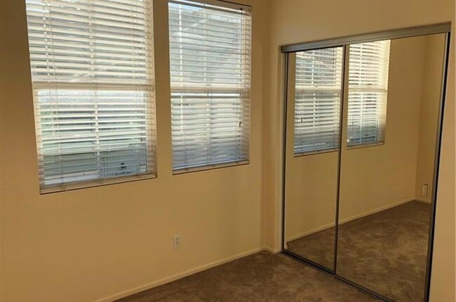guest room - 24063 Avocado Ln