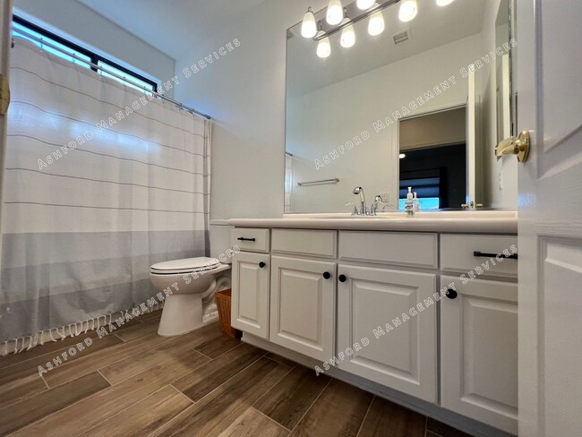 Building Photo - COME HOME TO LUXURY IN GATED GRAYHAWK GOLF...