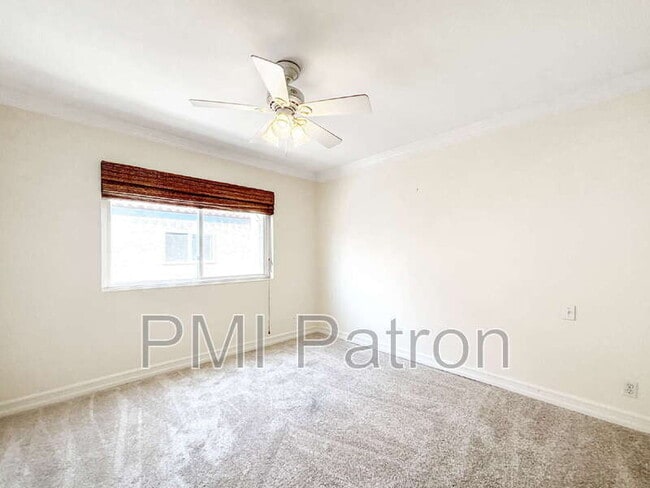 Building Photo - 926 Palo Verde Ave