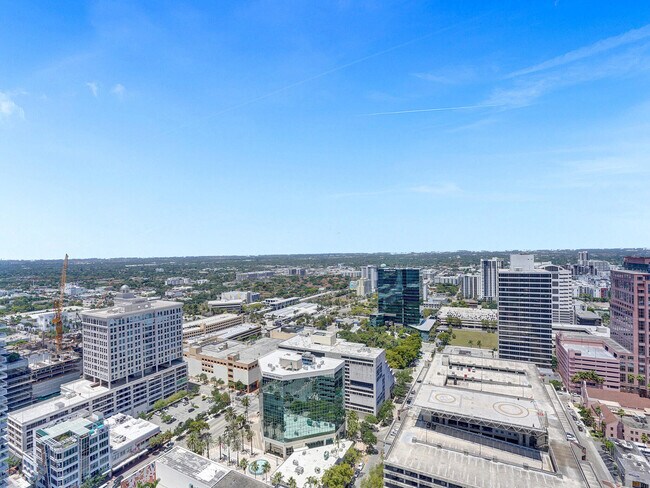 Building Photo - 100 E Las Olas Blvd