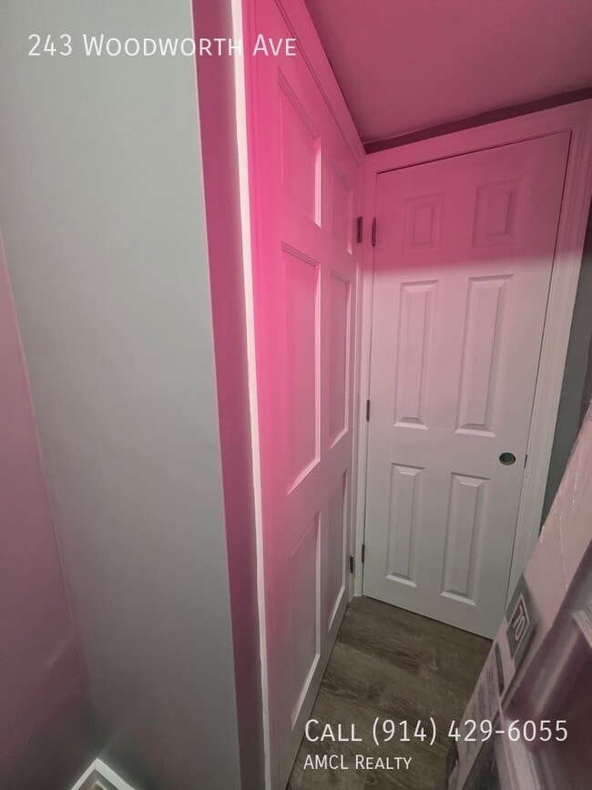 Building Photo - 243 Woodworth Ave