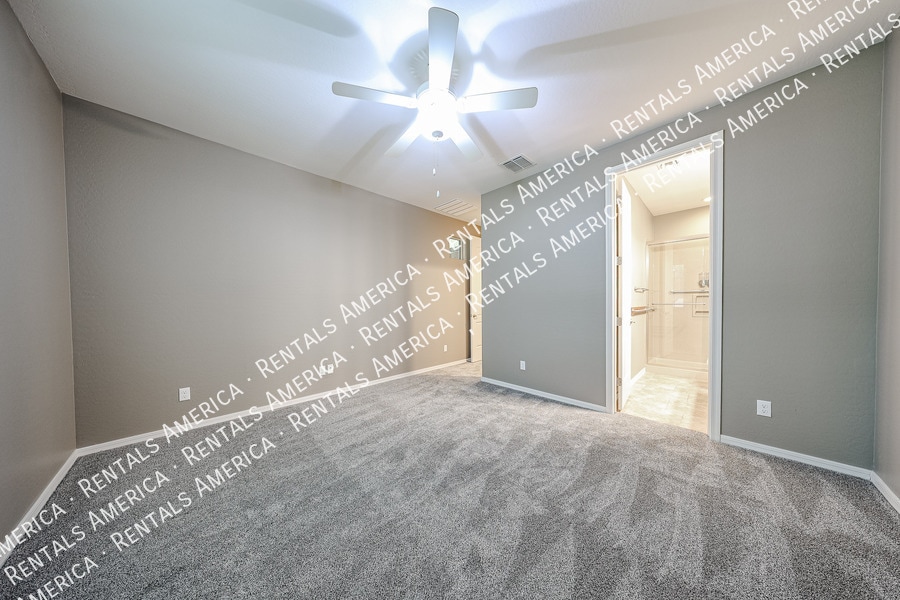 Building Photo - 20658 E Raven Dr