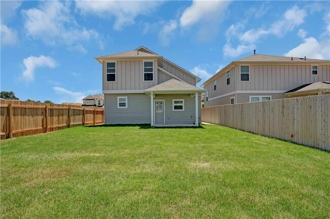 Building Photo - 6400 Gunflint Dr