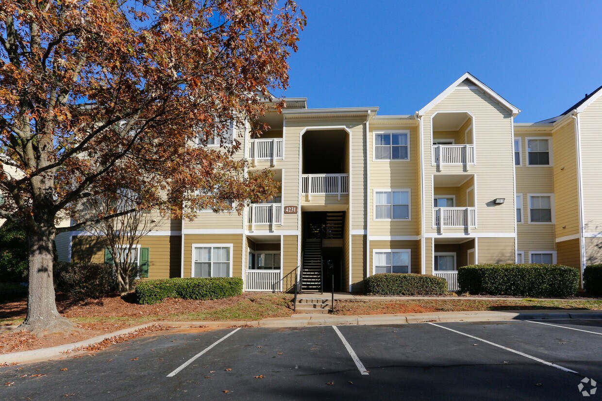 Waterford Hills Charlotte