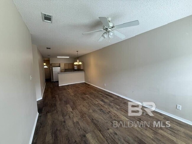 Building Photo - 2651 S Juniper St