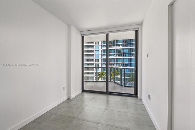 Building Photo - 1300 S Miami Ave