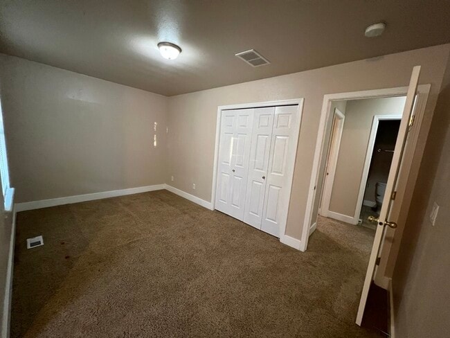 Building Photo - Great 3 bedroom in Central Meridian