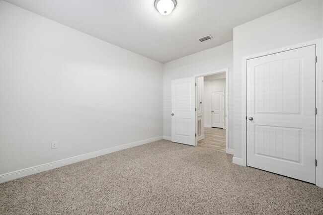 Building Photo - 191 Southern Pnes Rd