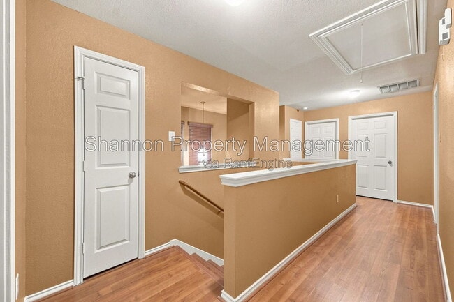 Building Photo - 16551 Pentonshire Ln