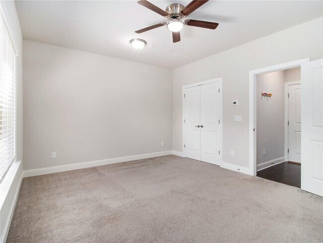 Building Photo - 5378 Terrace Bend Pl