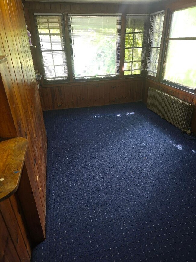 Building Photo - 609 Cooke St
