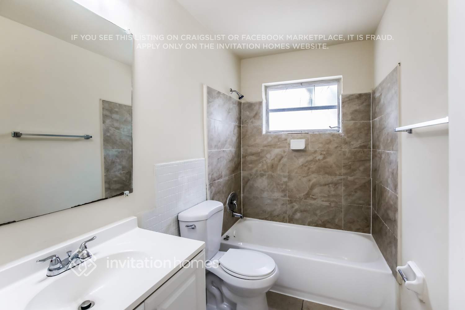 Building Photo - 4641 NW 7th Dr